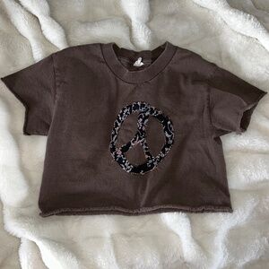 brown baby tee